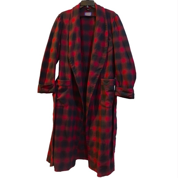 Vintage Pendleton Wool Red Plaid Robe / Light Coat - Sz M - Picture 1 of 7